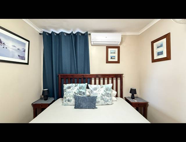 5 BEDROOM GUEST HOUSE FOR SALE IN COMPENSATION BEACH